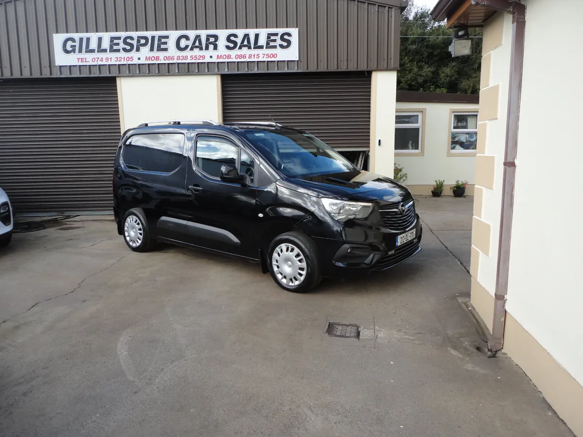 Opel Combo 2021 - Image 2