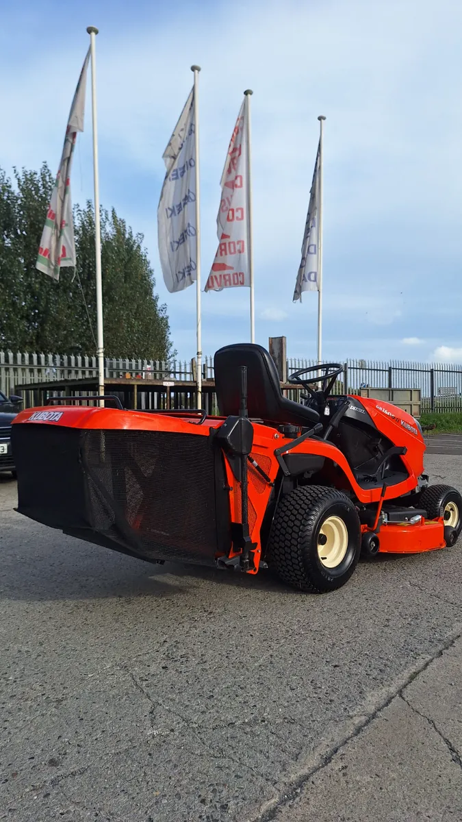 Kubota GR1600 ride on mower - Image 3