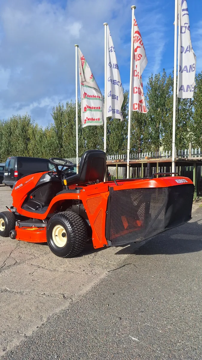 Kubota GR1600 ride on mower - Image 4