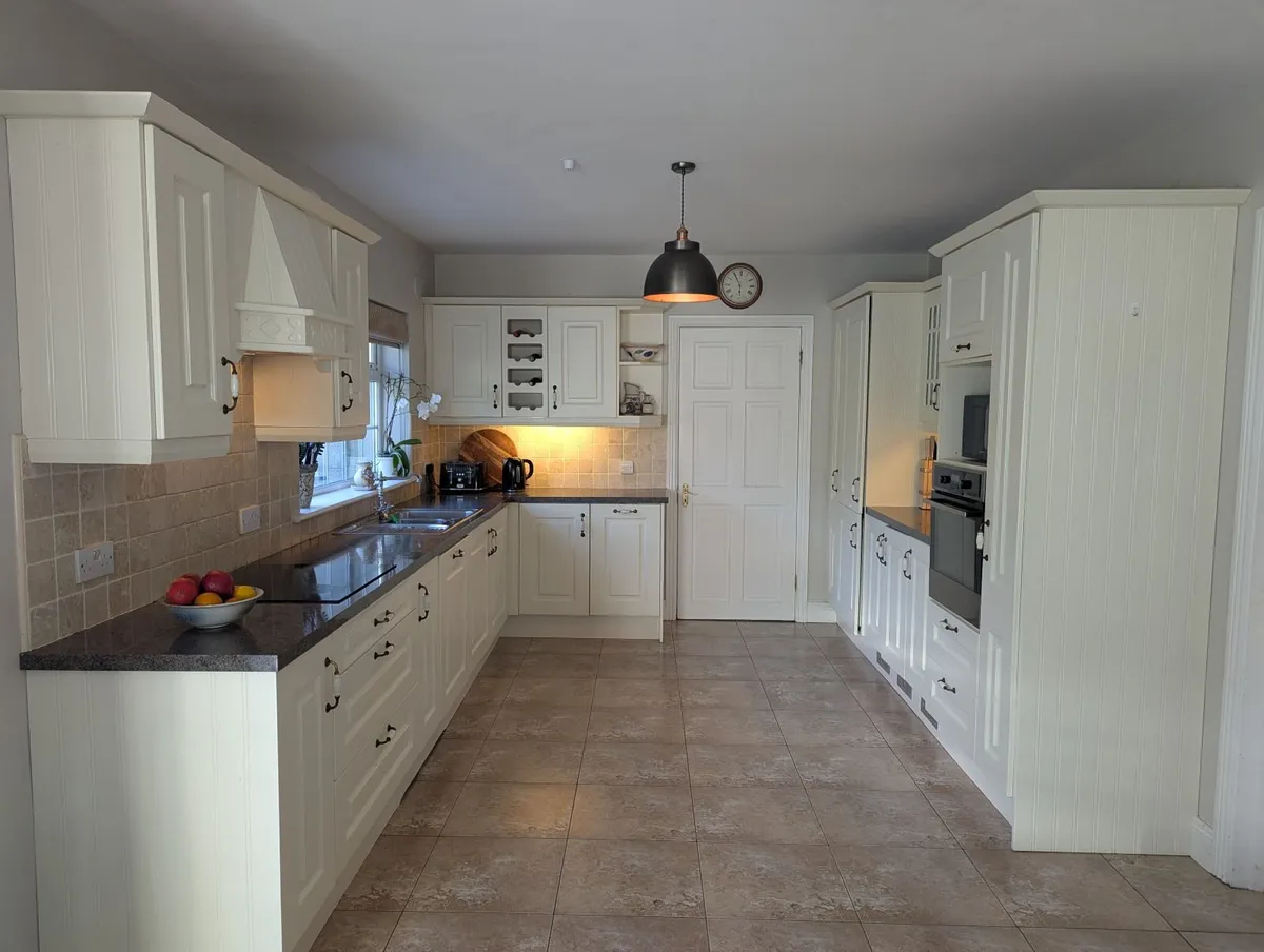 Kitchen units in Kildare - Image 1