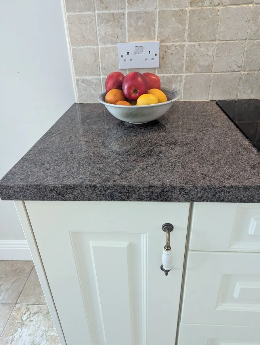 Kitchen units in Kildare - Image 2