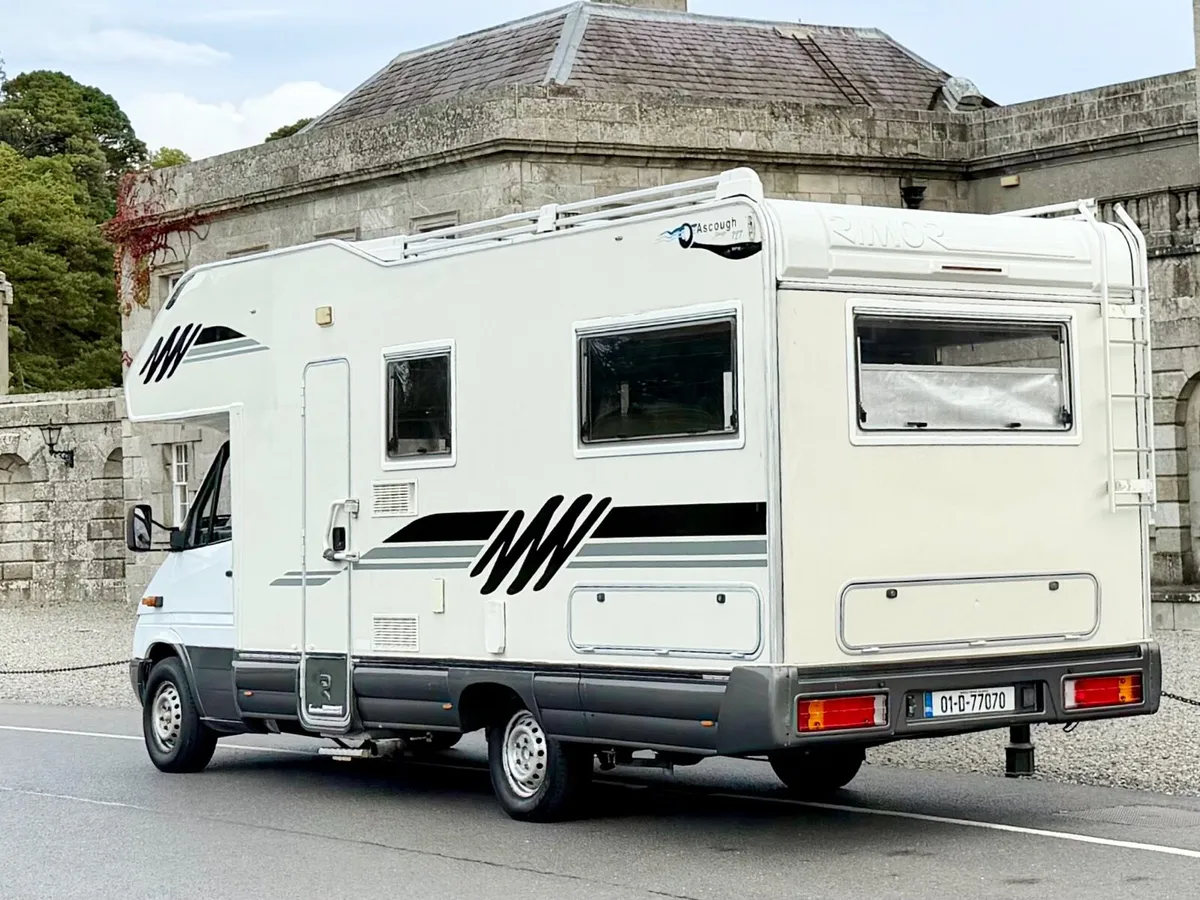 2001 RIMOR!!CAMPER!!6 BERTH!!ONLY 39K MLS!! - Image 4