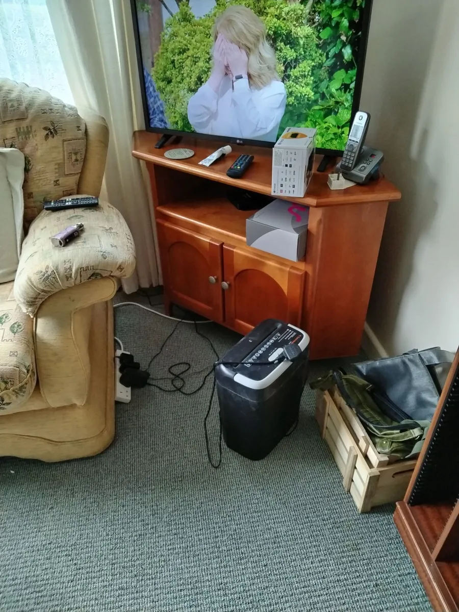 corner tv unit
