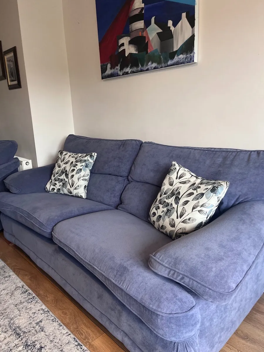 3 Piece Sofa Set - Image 1