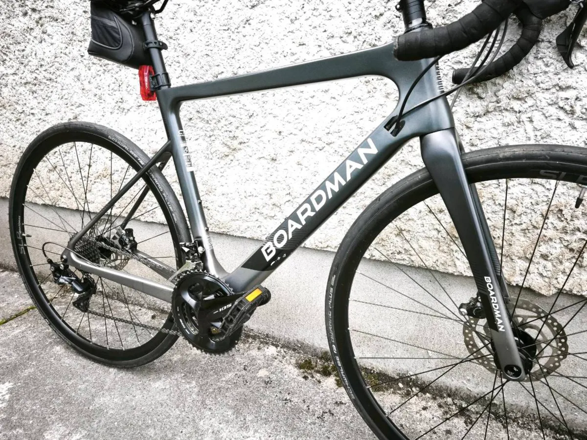 Boardman SLR 8.9 carbon Shimano 105 - Image 4