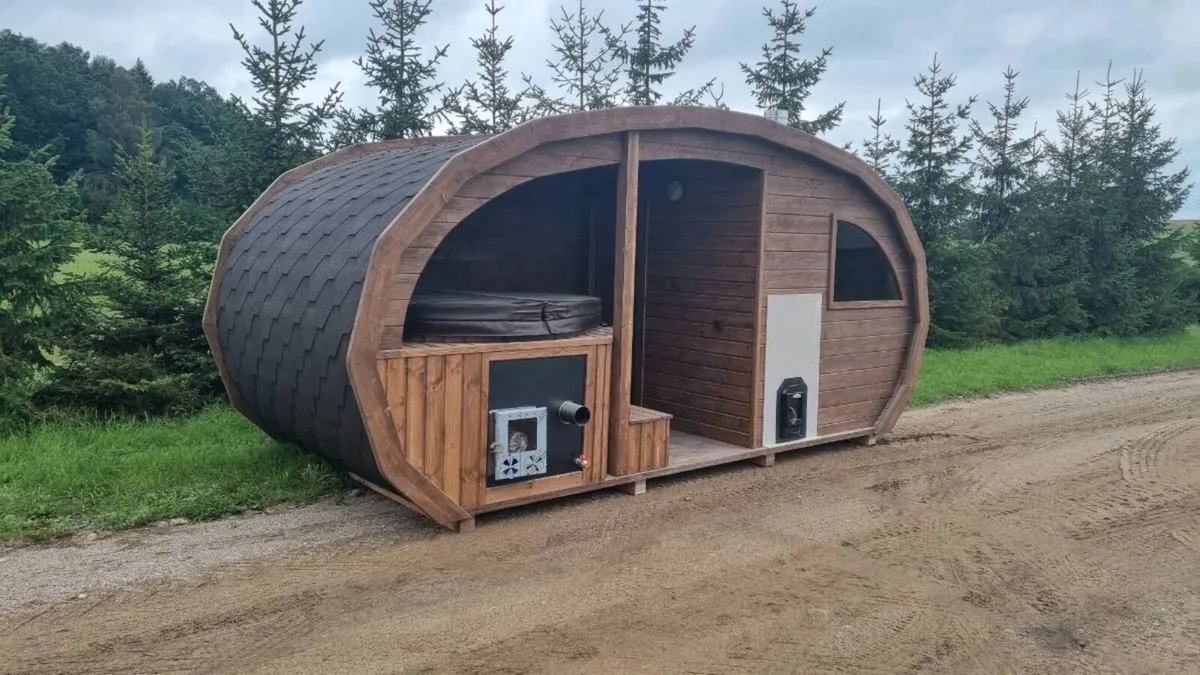 Hot tubs and Saunas - Image 3