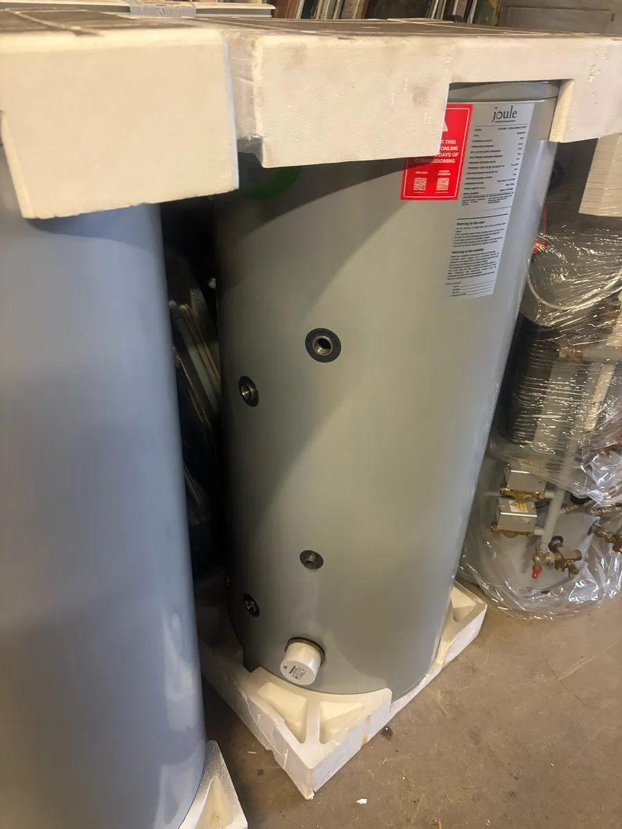 Water cylinders and rads - Image 3