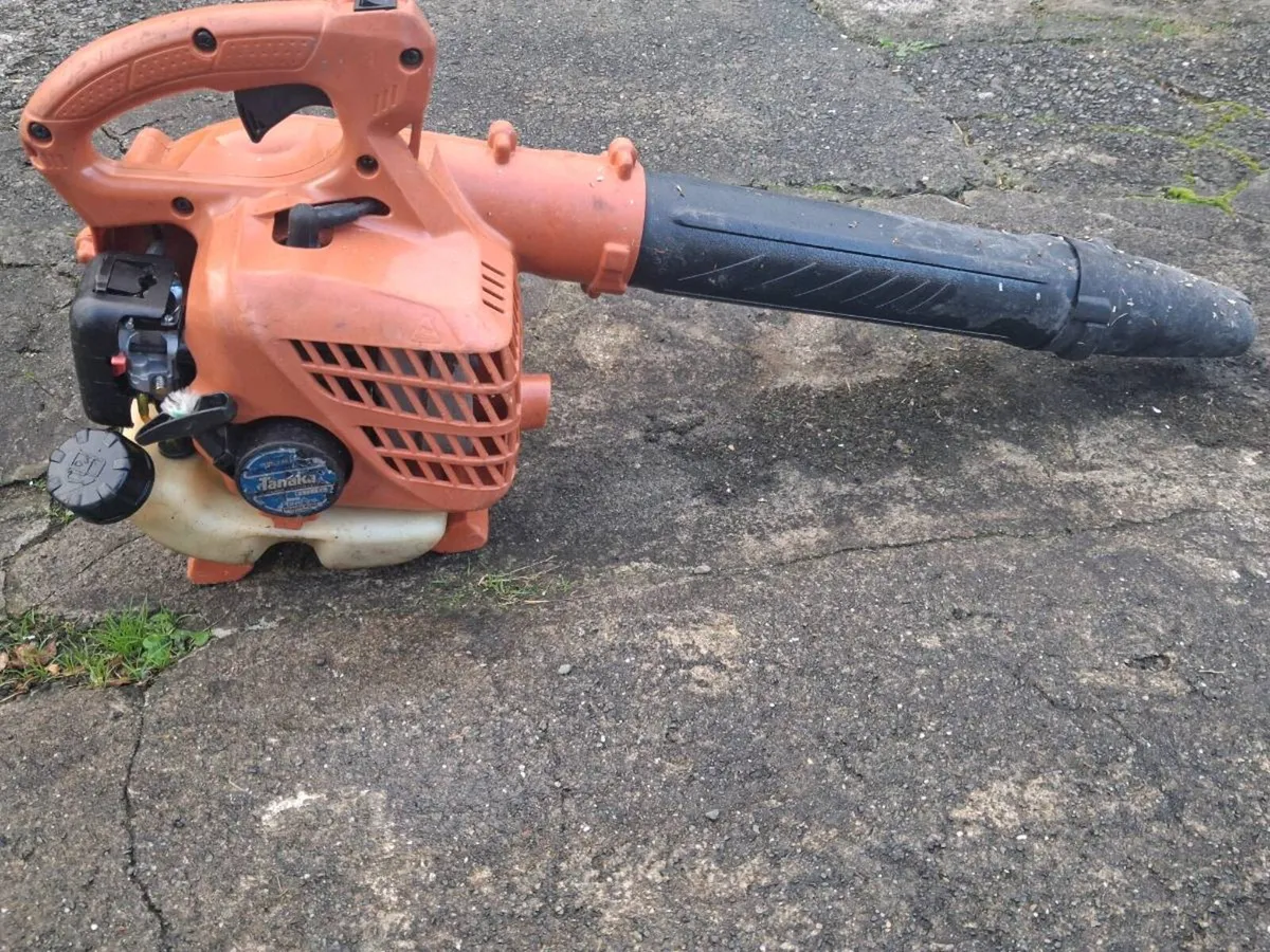 Tanaka leaf blower - Image 1