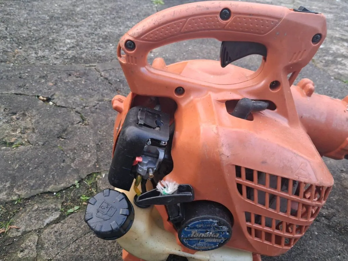 Tanaka leaf blower - Image 2