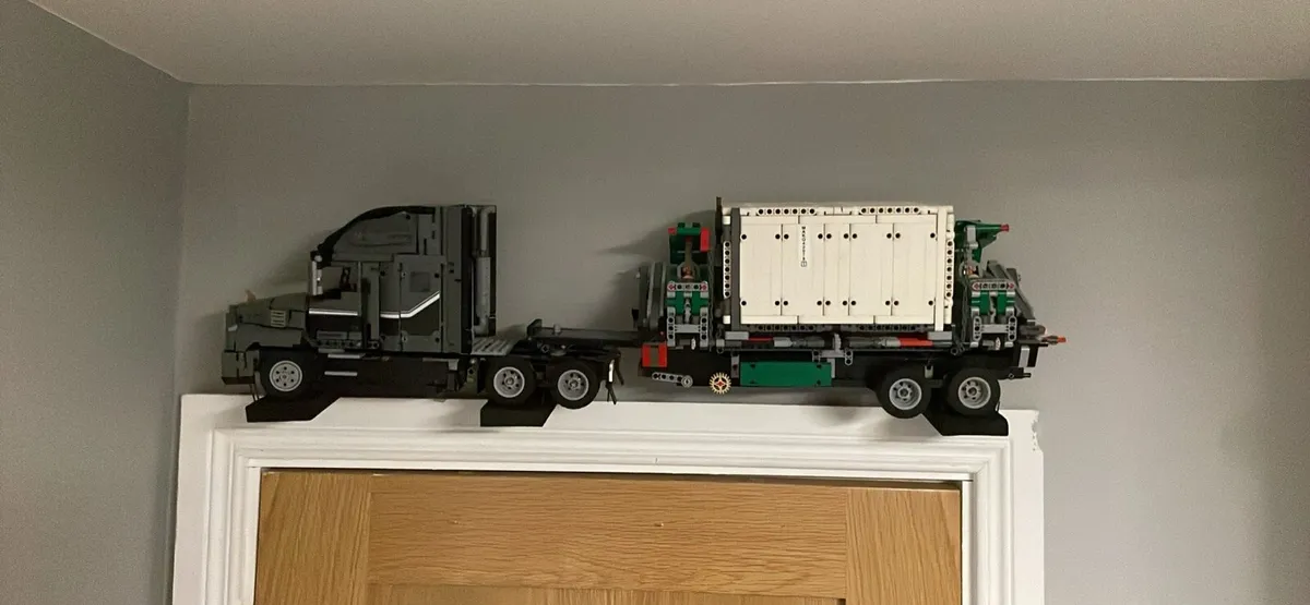 Lego truck - Image 3