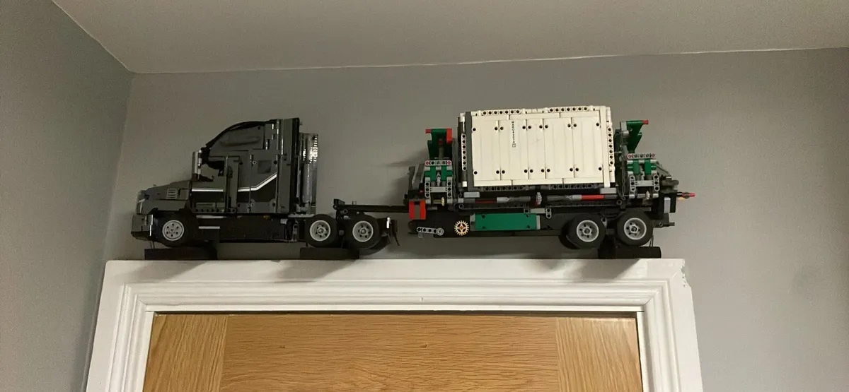 Lego truck - Image 2