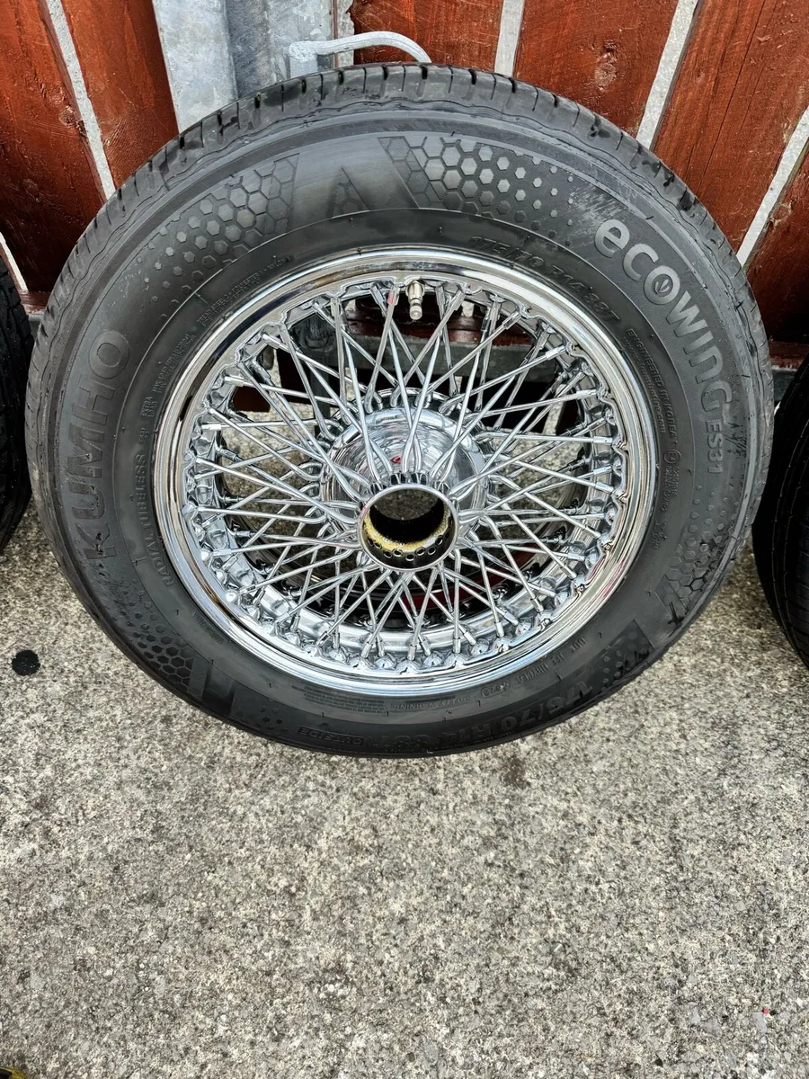 Mgb 72 spoke wheels - Image 2