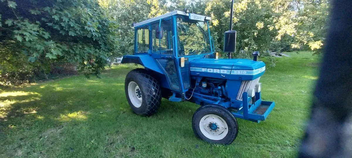 Ford 3910 1984 - Image 1