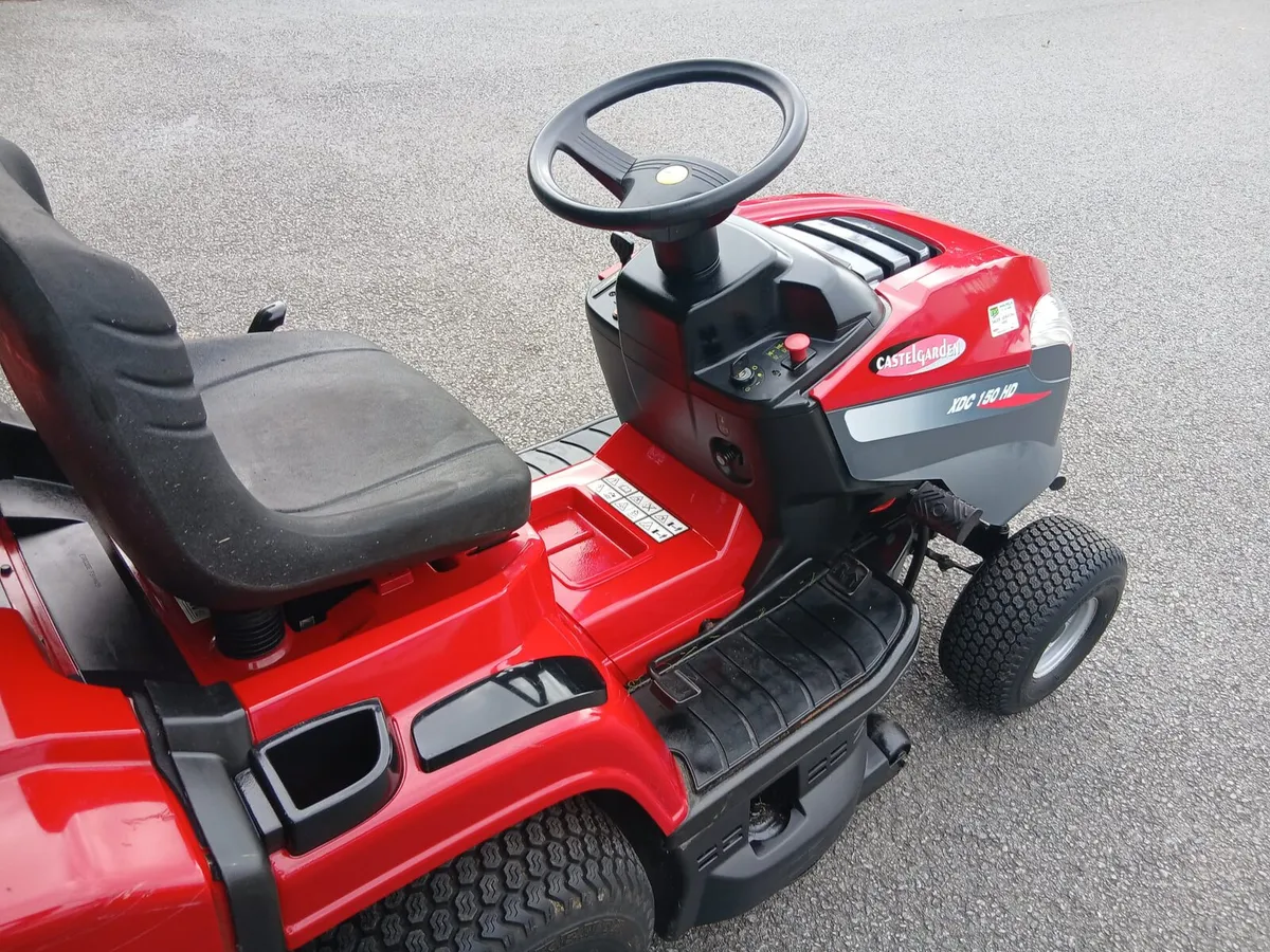 Ride on lawnmower - Image 4