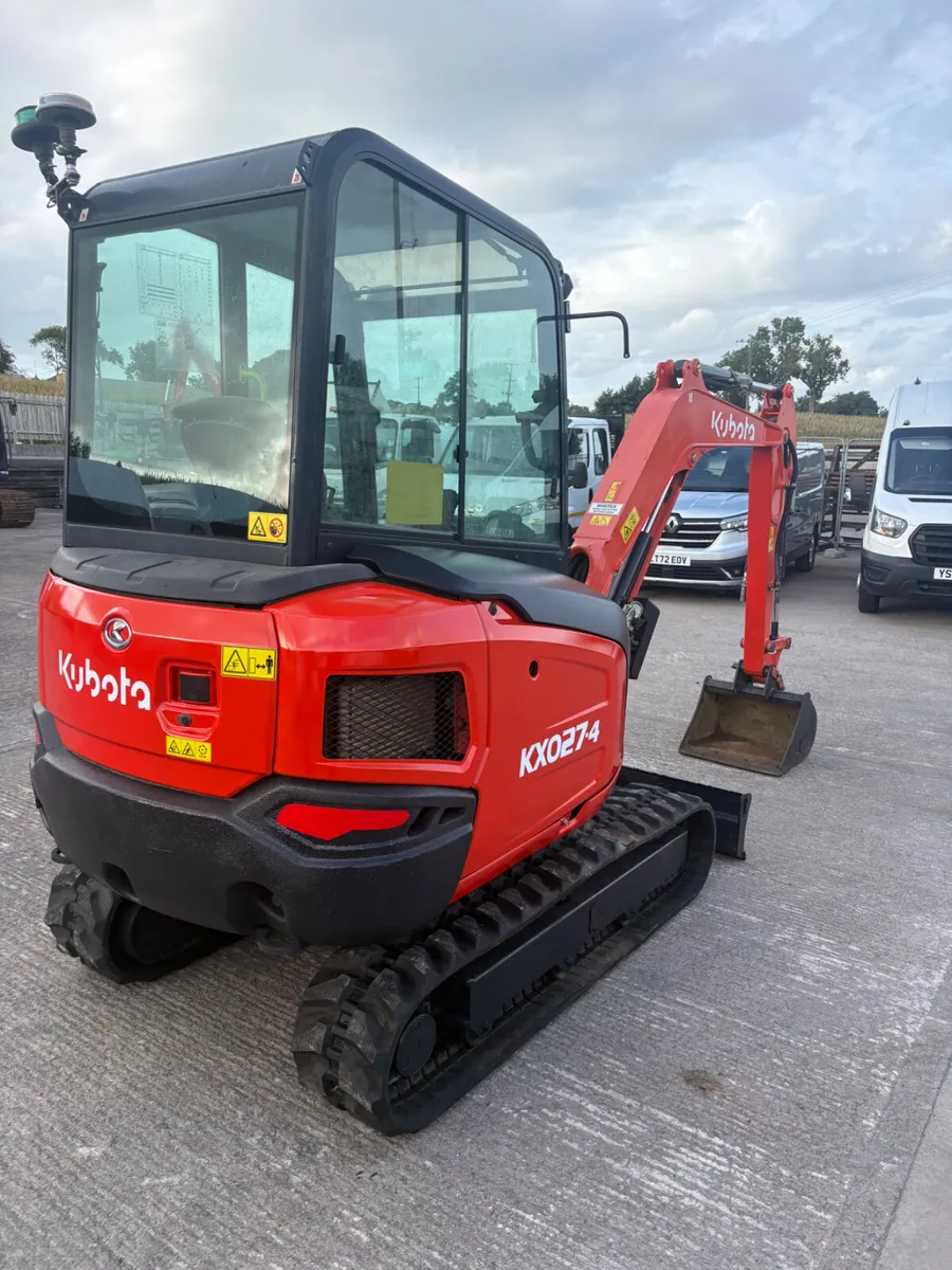 2020 Kubota kx27-4 ONLY 1465 hours - Image 4