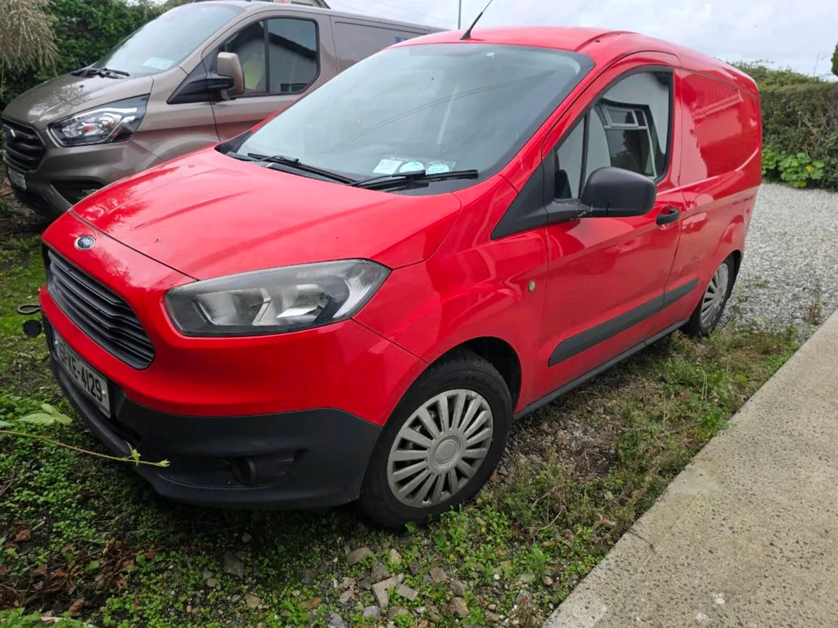Ford transit courier - Image 4
