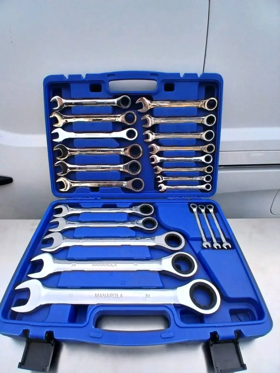 MANAROLA 22PC COMBINATION RATCHET WRENCH SET - Image 1