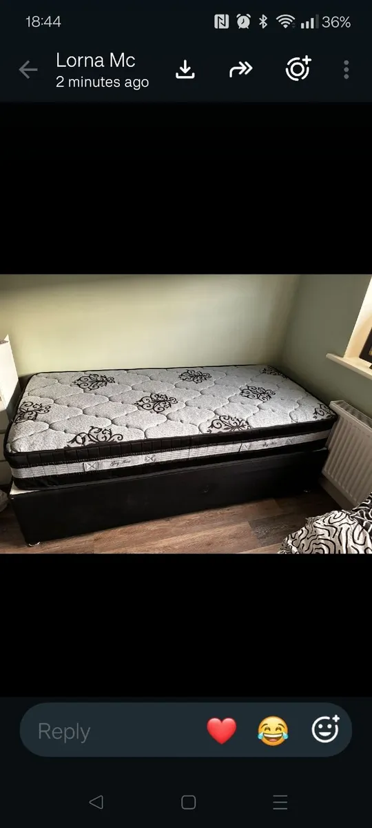 Single bed - Image 1