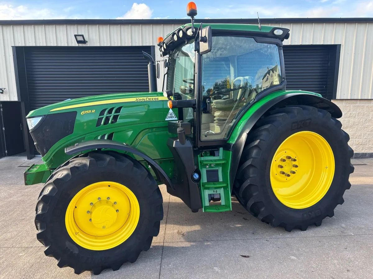2016 JOHN DEERE 6155R AUTOQUAD - Image 1