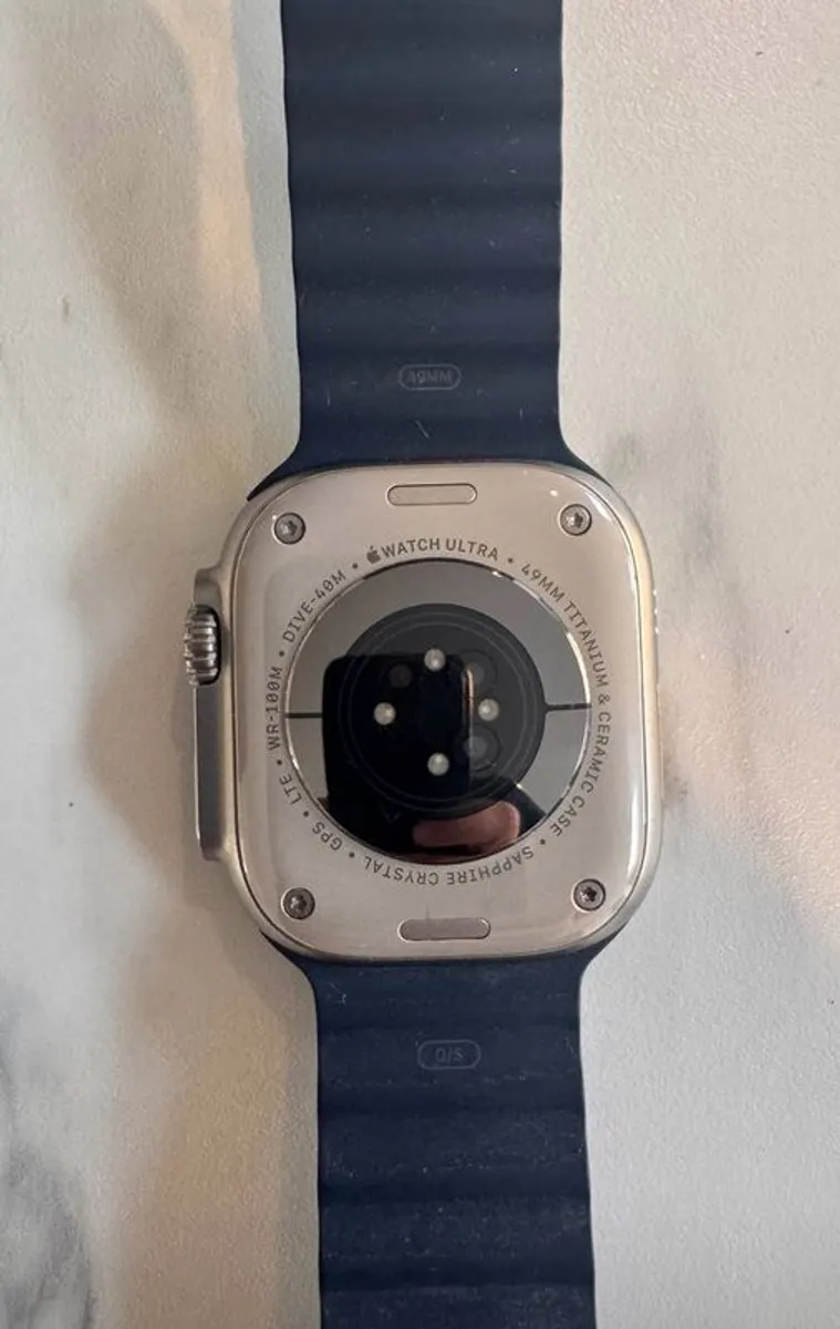 Apple Watch Ultra 2 - Image 3