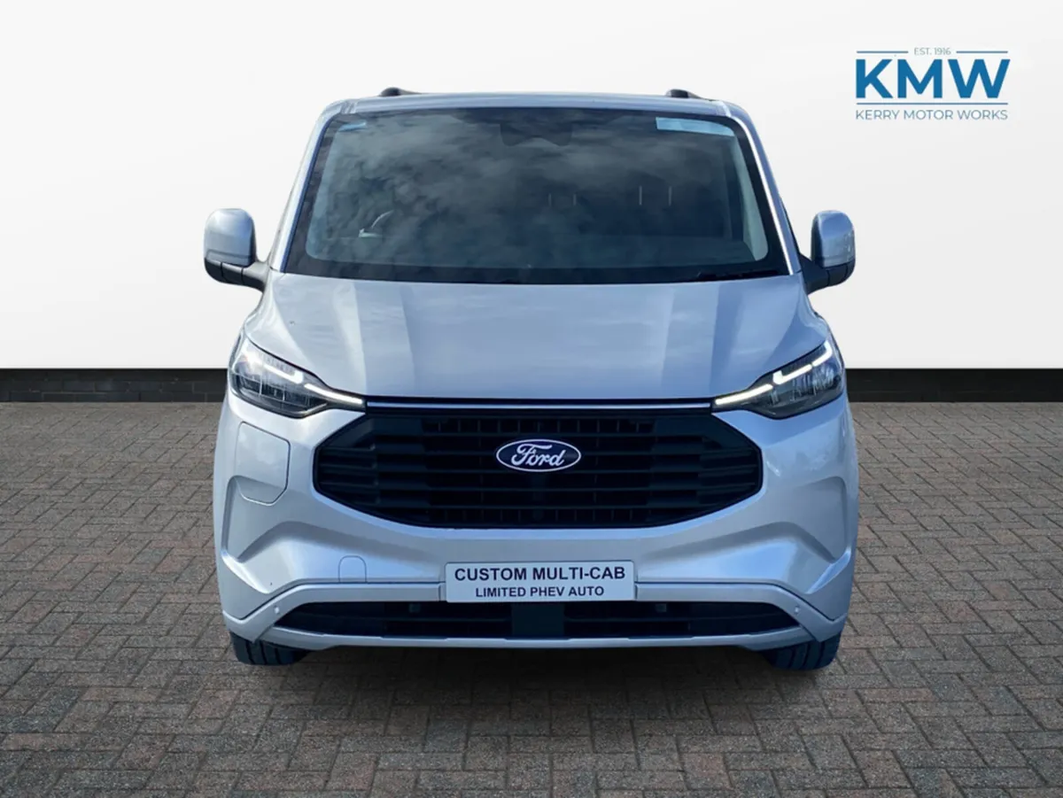 Ford Transit Custom 2.5 LWB Crew Cab Limited..5 Se - Image 3