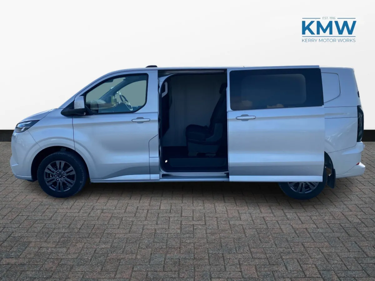 Ford Transit Custom 2.5 LWB Crew Cab Limited..5 Se - Image 4