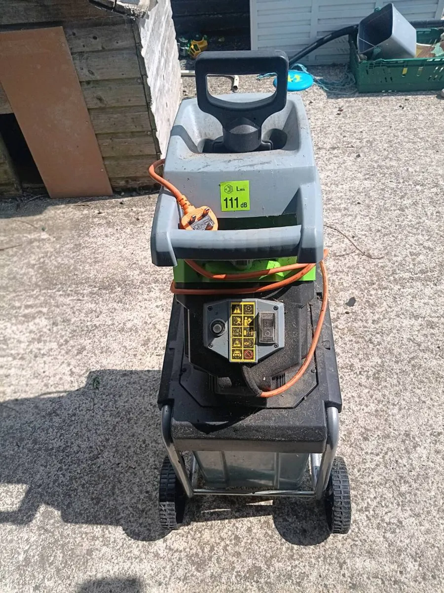Hedge  shredder - Image 2