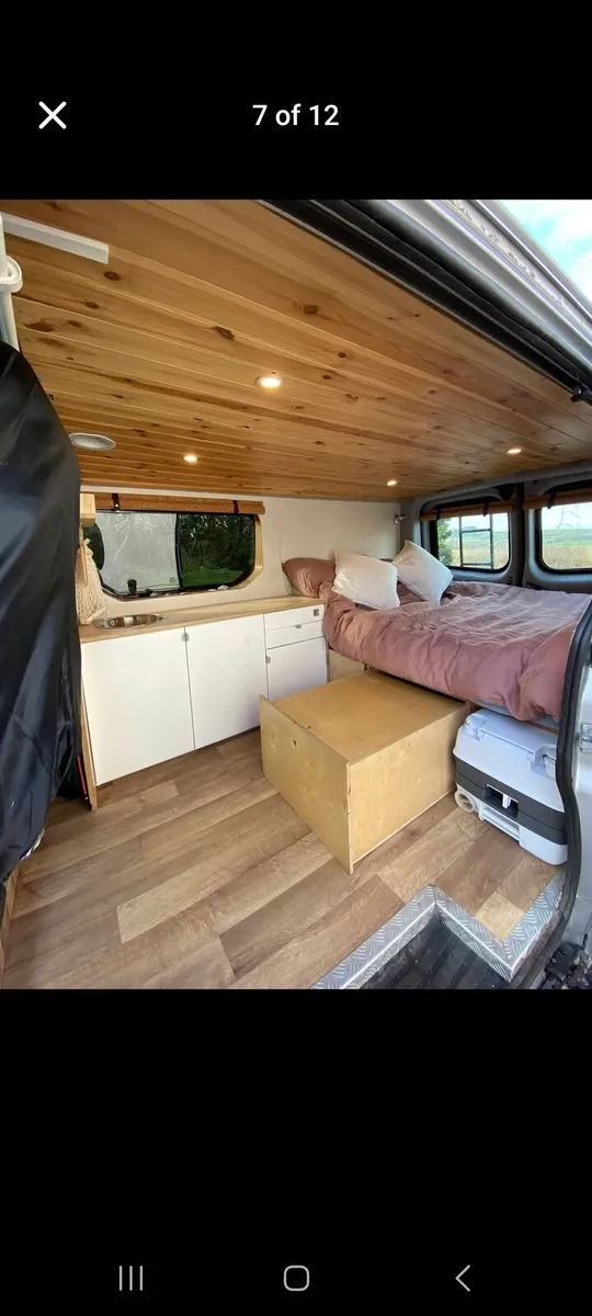 Renault Trafic Camper van - Image 4