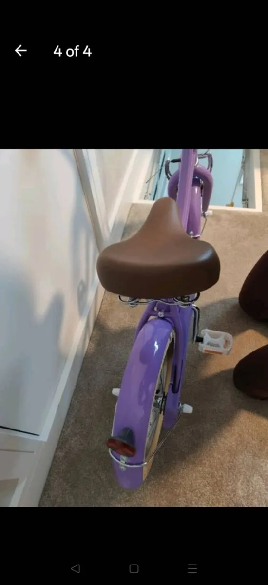 Child's bicycle - Image 2