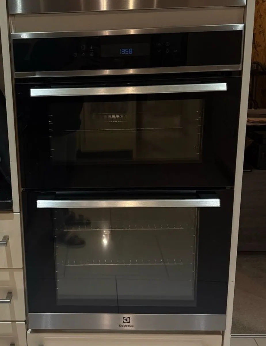 Electrolux KDFCC00X Double Oven Pristine - Image 1
