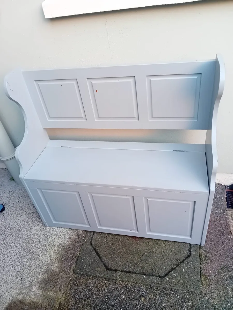 Wooden Bench (Storage) - Image 1