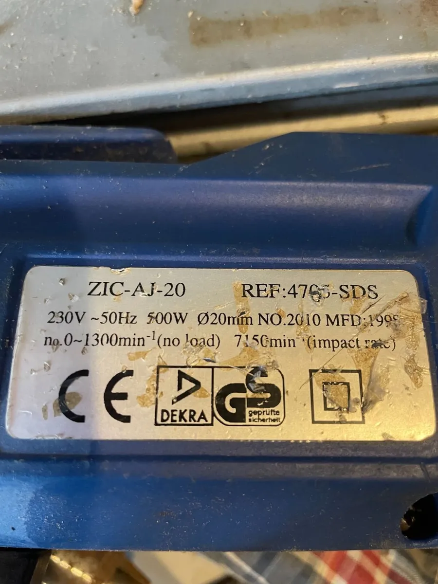 Perel corded rotary hammer drill SDS-Plus chuck - Image 2