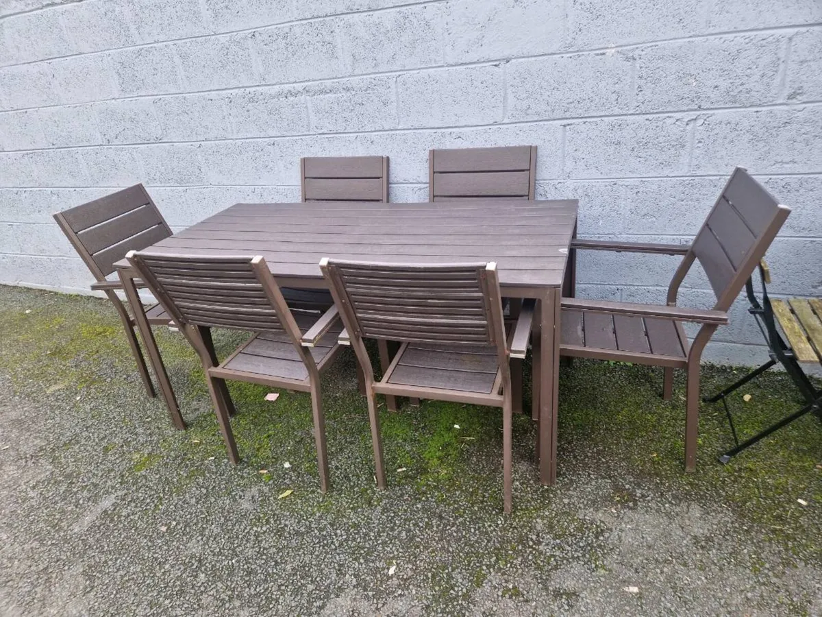 X2 Garden sets €120 - Image 2