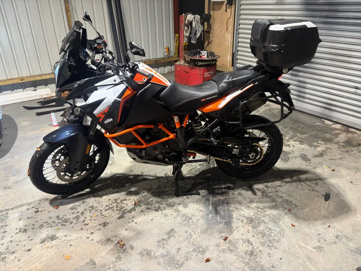 Motorbikes - Image 3