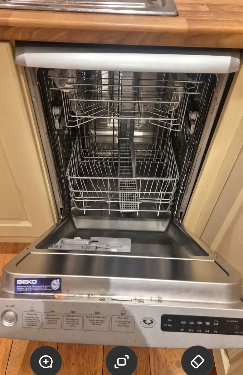 Beko Half size dishwasher - Image 2