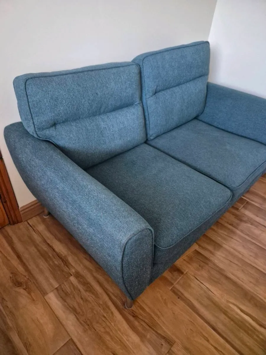 Couch - Image 2