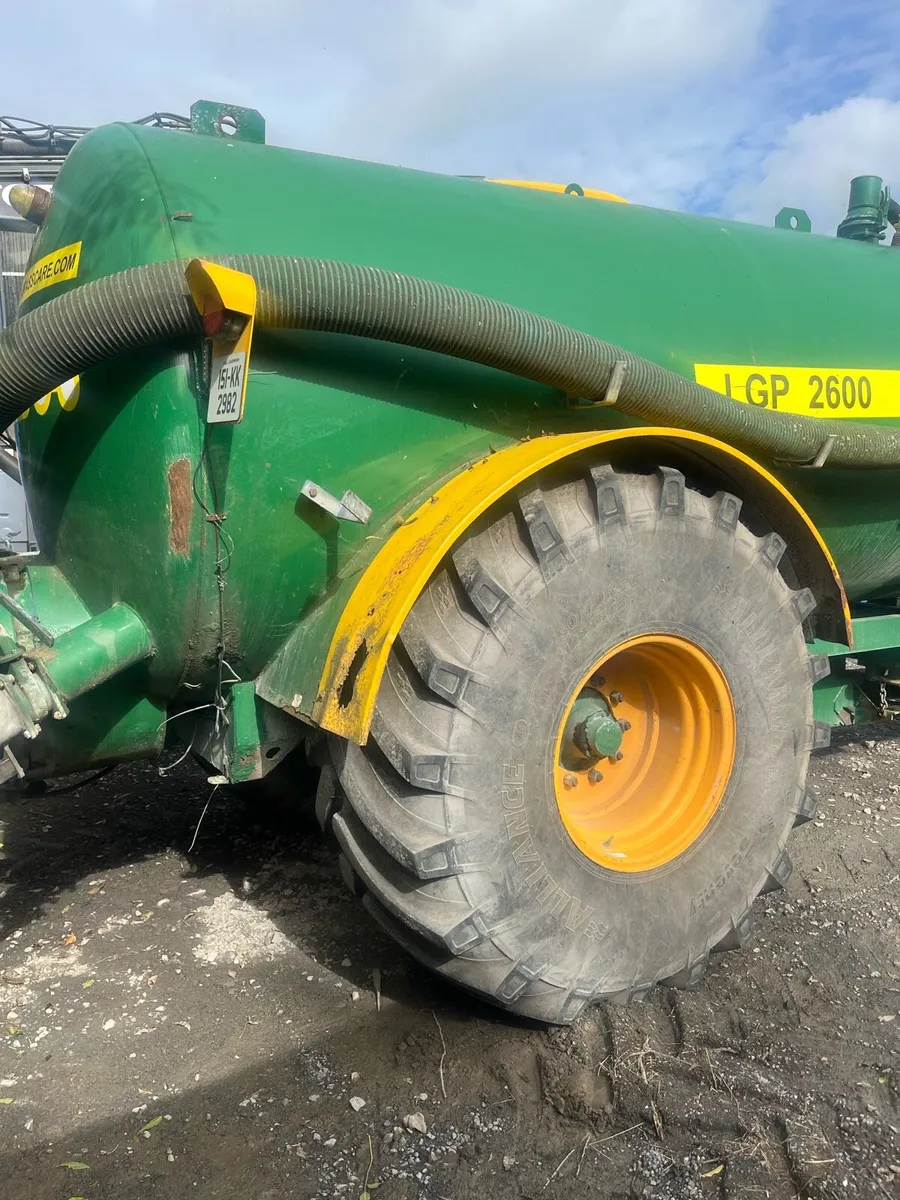 Tanker - Image 3