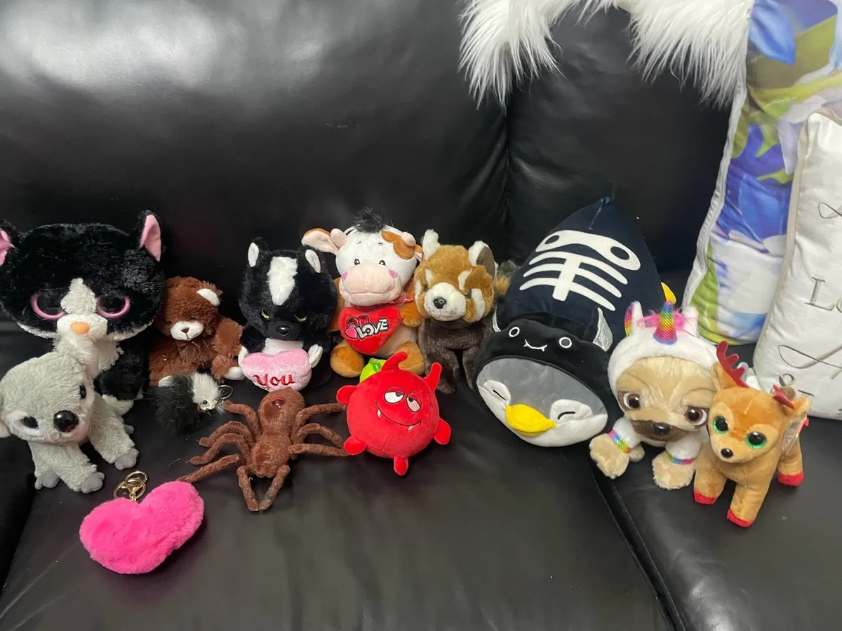 Toys - Image 2