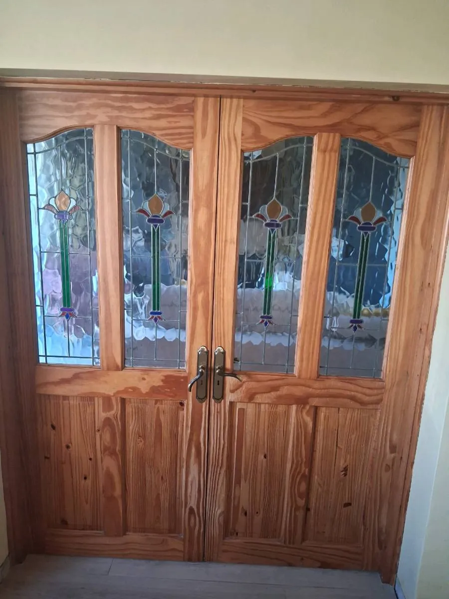 Pine doors - Image 4