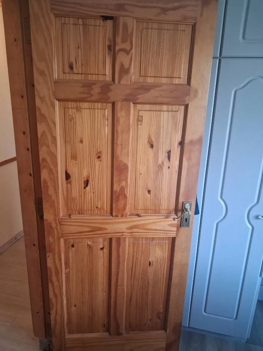 Pine doors - Image 1