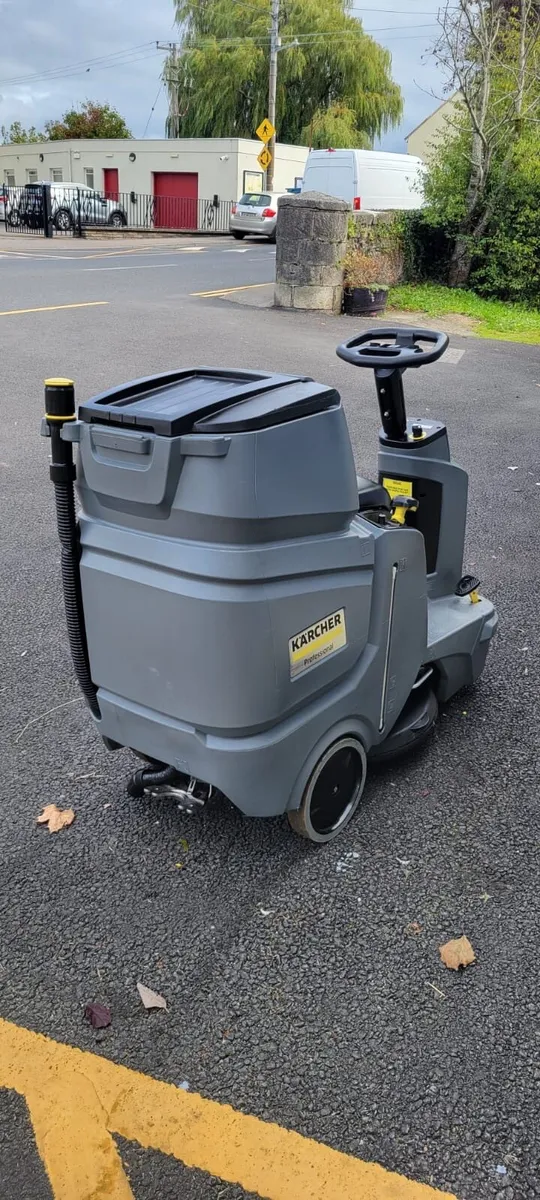 Karcher ride on scrubber dryer 50/70 R classic - Image 4