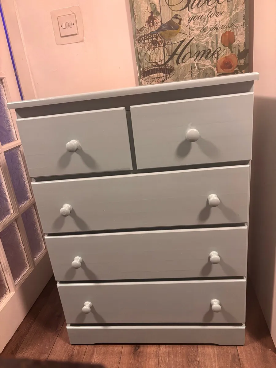 Chest of drawers - Image 2