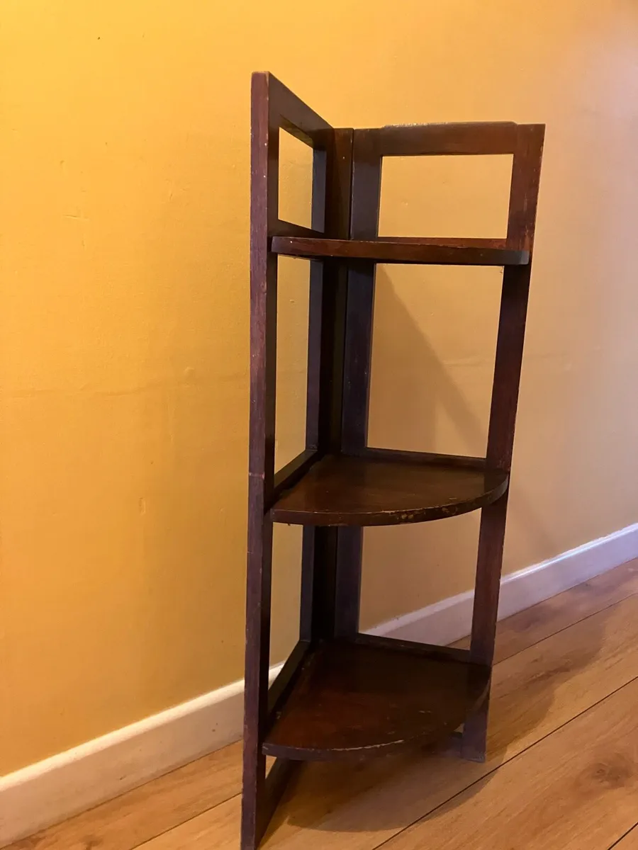 Foldable Corner shelf - Image 1