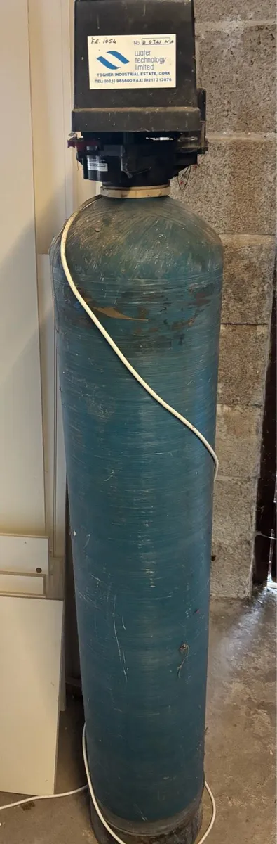 Water treatment system — used - Image 3