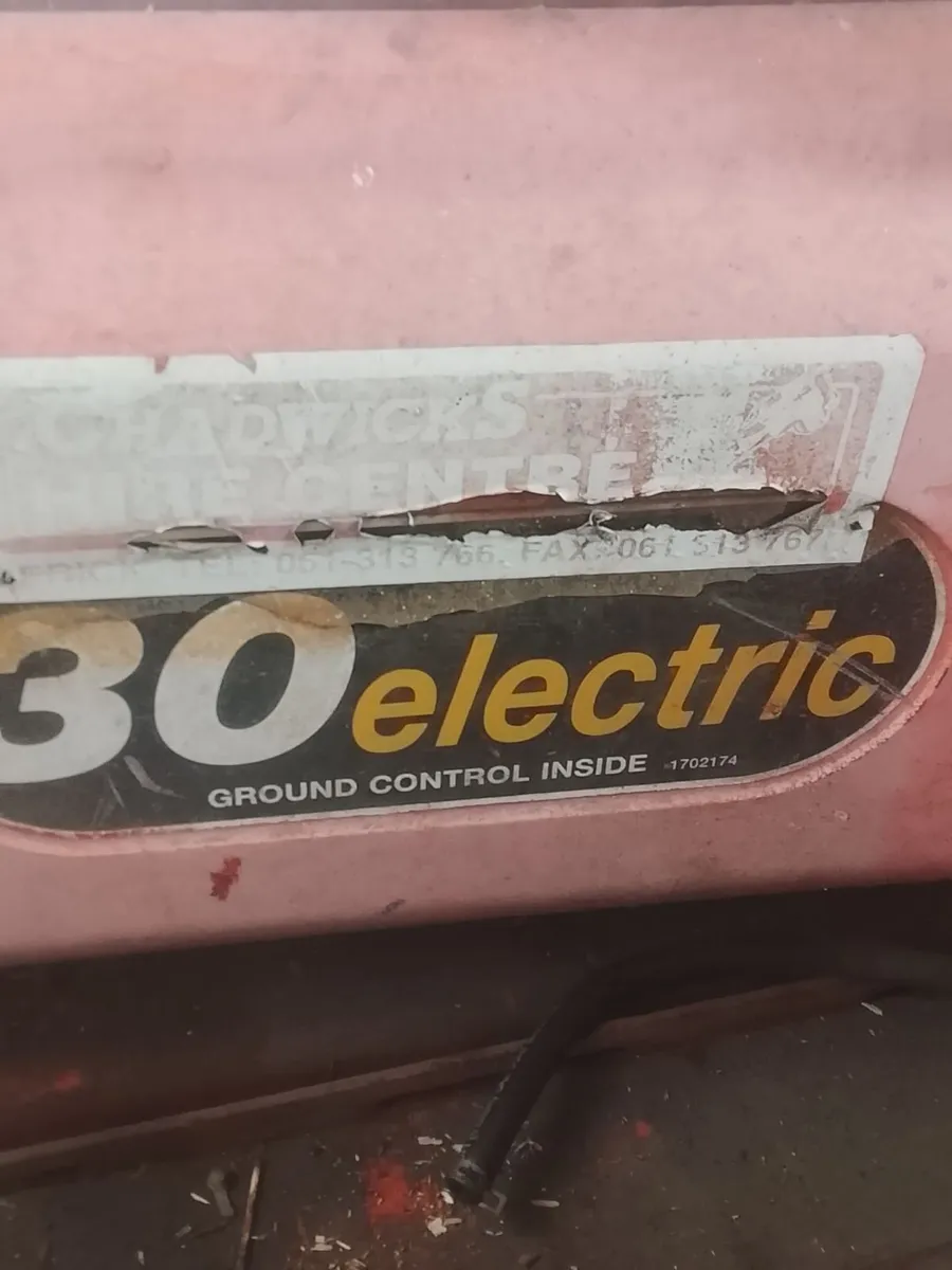 JLG 30 E - Image 4