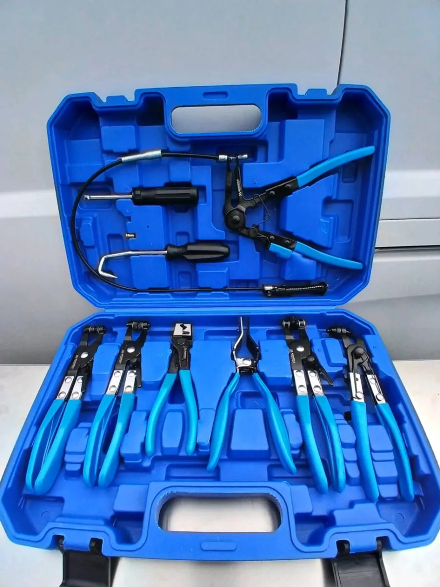 Manarola 9-Piece Hose Clamp Pliers Set - Image 1