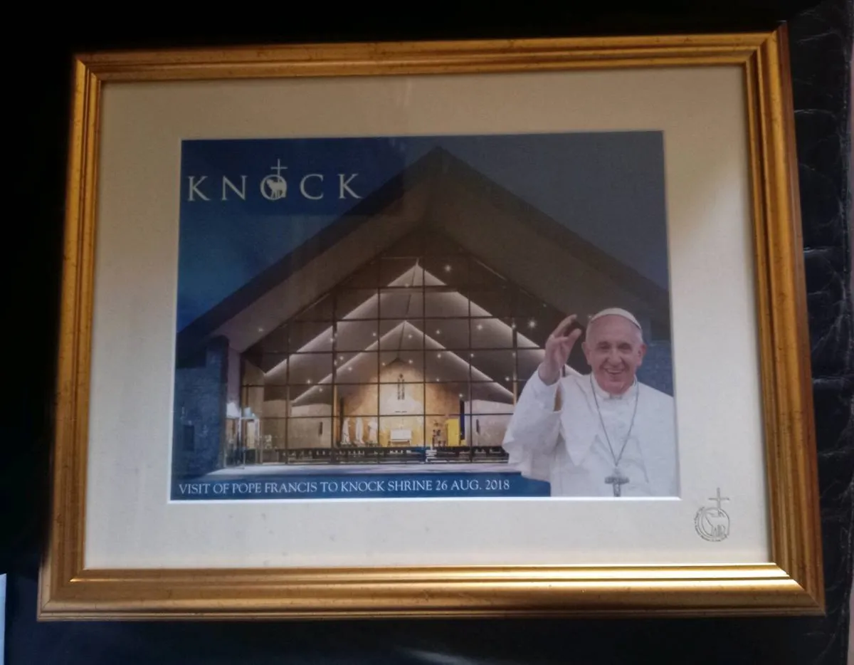 Pope Francis Knock Shrine Picture - Image 3