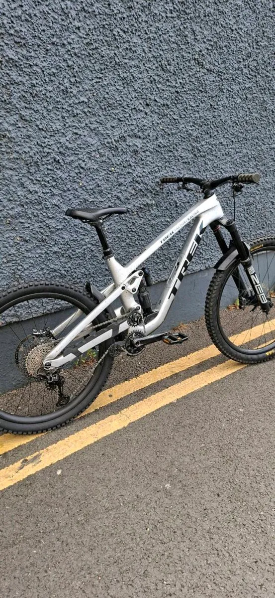 Trek Slash 9.8 large - Image 2