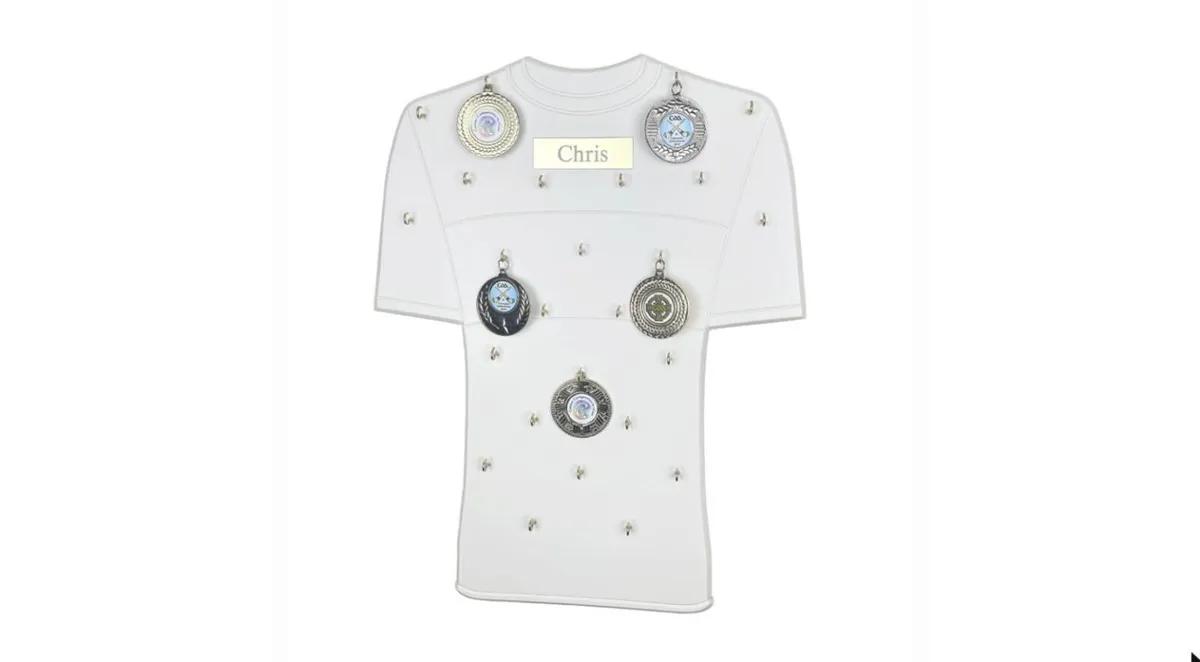 Jersey Medal Holder White - FREE Engraving