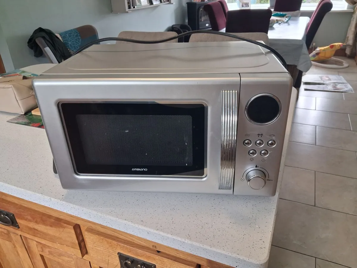 Microwave